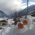 Bianca Bormio Garden And Parking Alpe Dosde